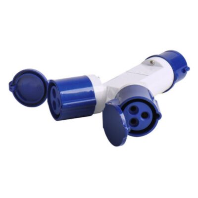 CEE_pistoke___2_suuntainen_CEE_jakelupistorasia_saranoidulla_kannella