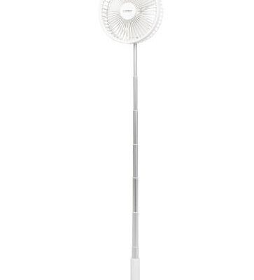 Korkeussaadettava_poytatuuletin_akulla