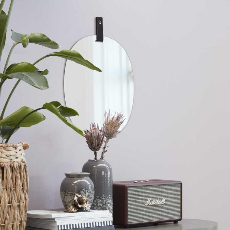 Hildene_peili_42x2cm