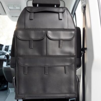 Monitaskuinen_jarjestelija_autoon