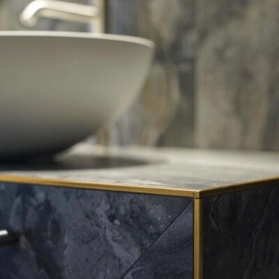 PJQS_08_Laattakulmalista_kantikas_alumiini_8_mm_jpg